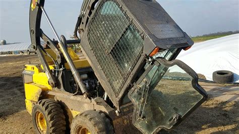 how to lift the cab on a case skid steer|Cab Lift .